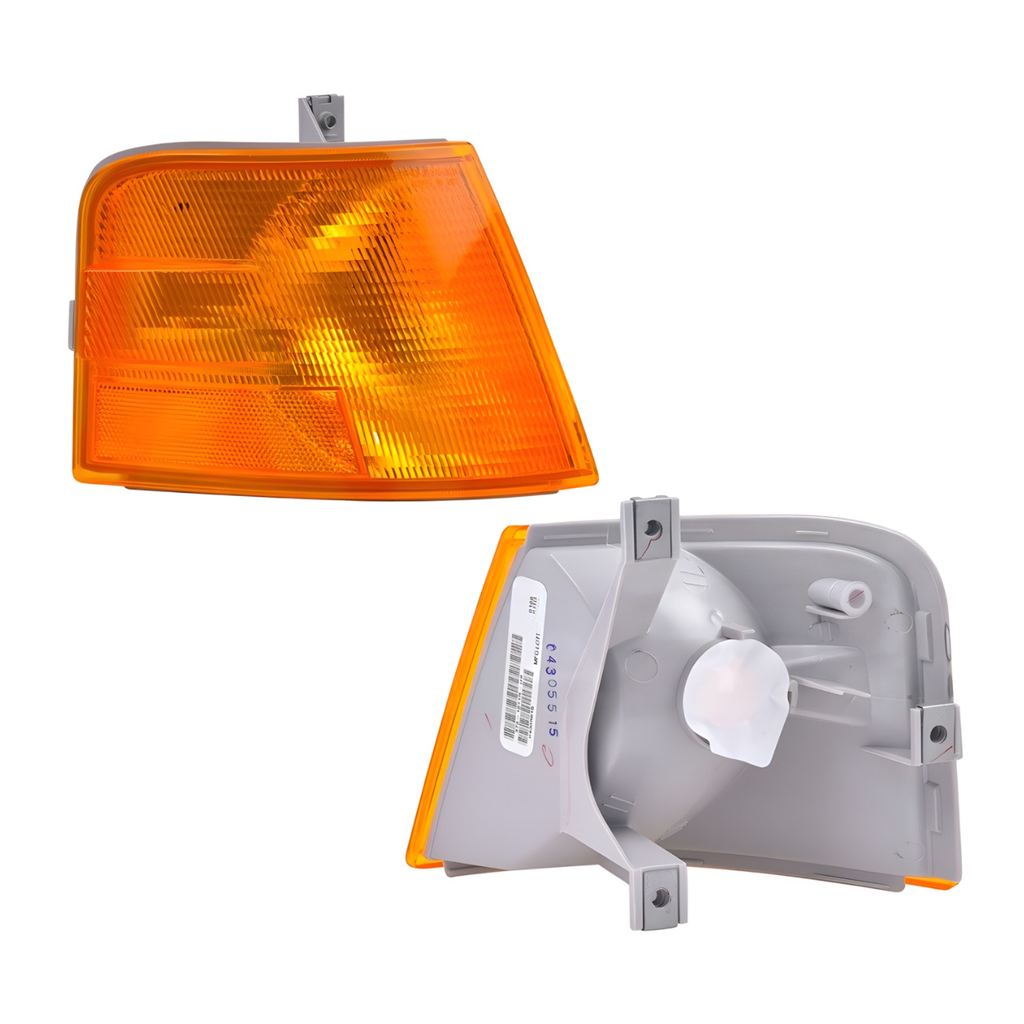 Cuarto Lateral Derecho Volvo VNL 96-03 Ámbar Depo 888-8802-90